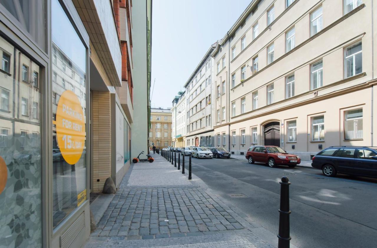 Apartment U Pujcovny 6 Prague Exterior photo